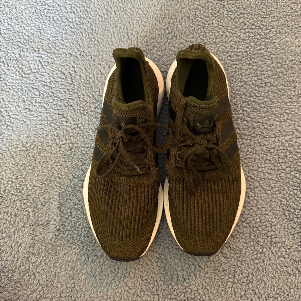 Adidas Men's Olive Green Sneakers